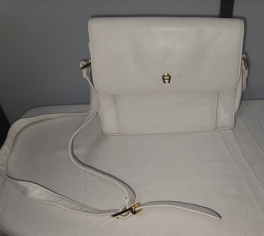 Vintage Etienne Aigner Purse 1990s Small White Leather Shoulder Strap Purse Adjustable Many Pockets Boho
