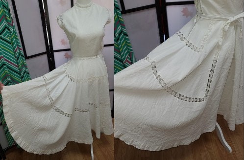 Vintage 1950s Dress White Cotton Pique Cutout Lace Inserts Full Skirt Minx Modes Mid Century Rockabilly Pinup Casual Wedding Bridal S