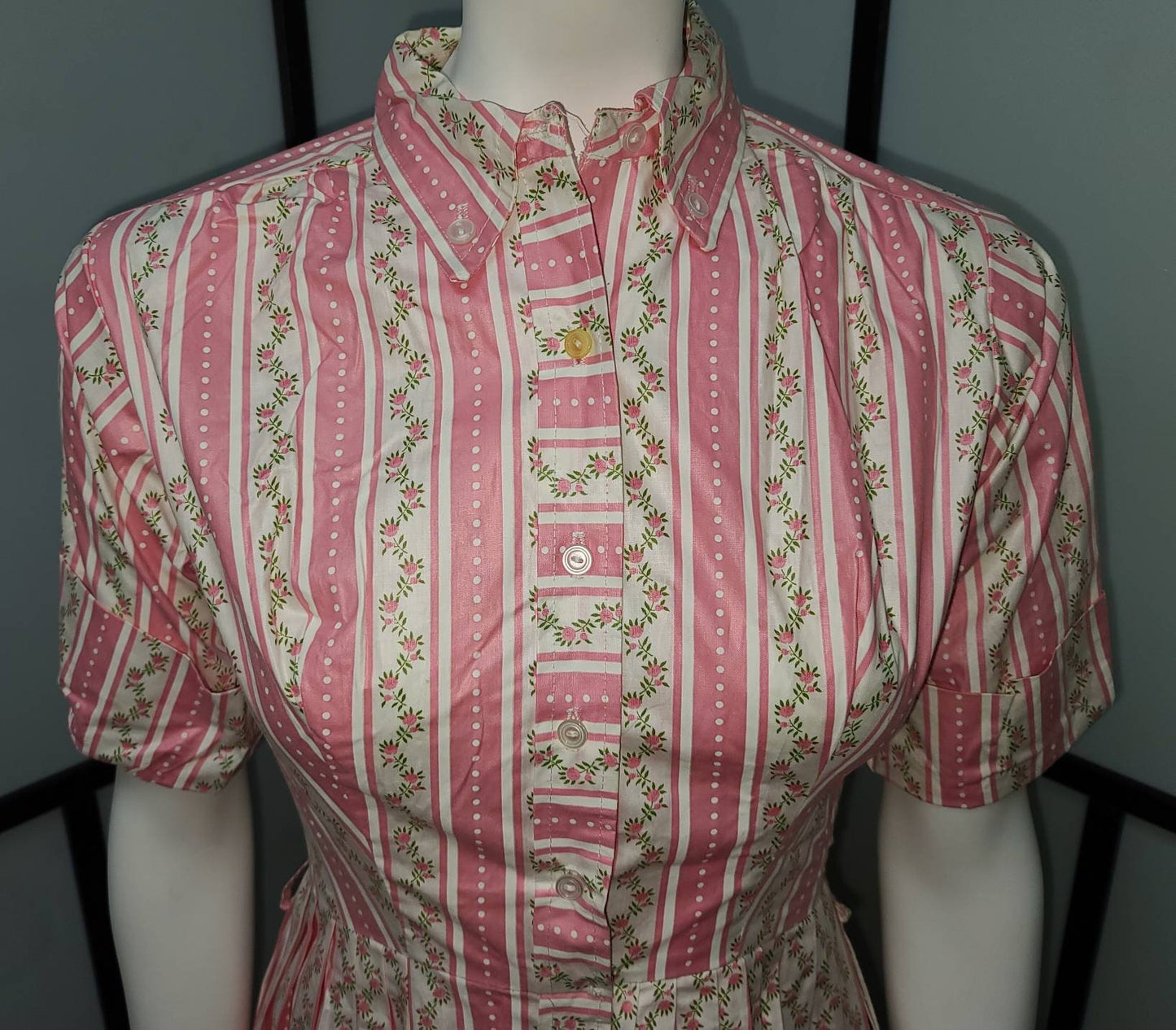 DEADSTOCK Vintage 1950s Dress Pink Cotton Floral Stripe Shirtwaist Dress Buttons Down Front Unworn NWT Mid Century Rockabilly S small issues