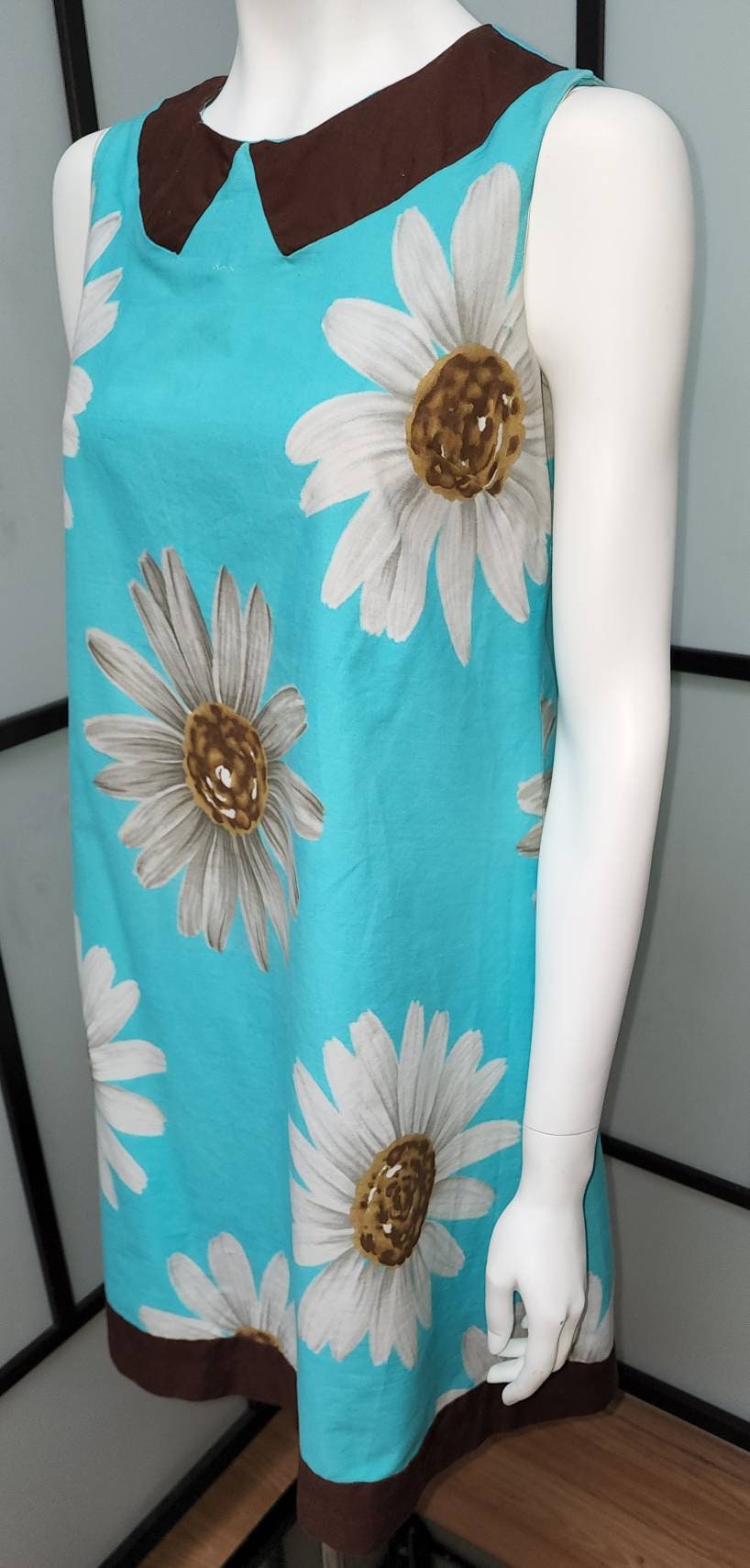 Vintage 1960s Dress Cute Turquoise Blue Large Floral Print Shift Trapeze Dress Brown Accents Mod Boho M