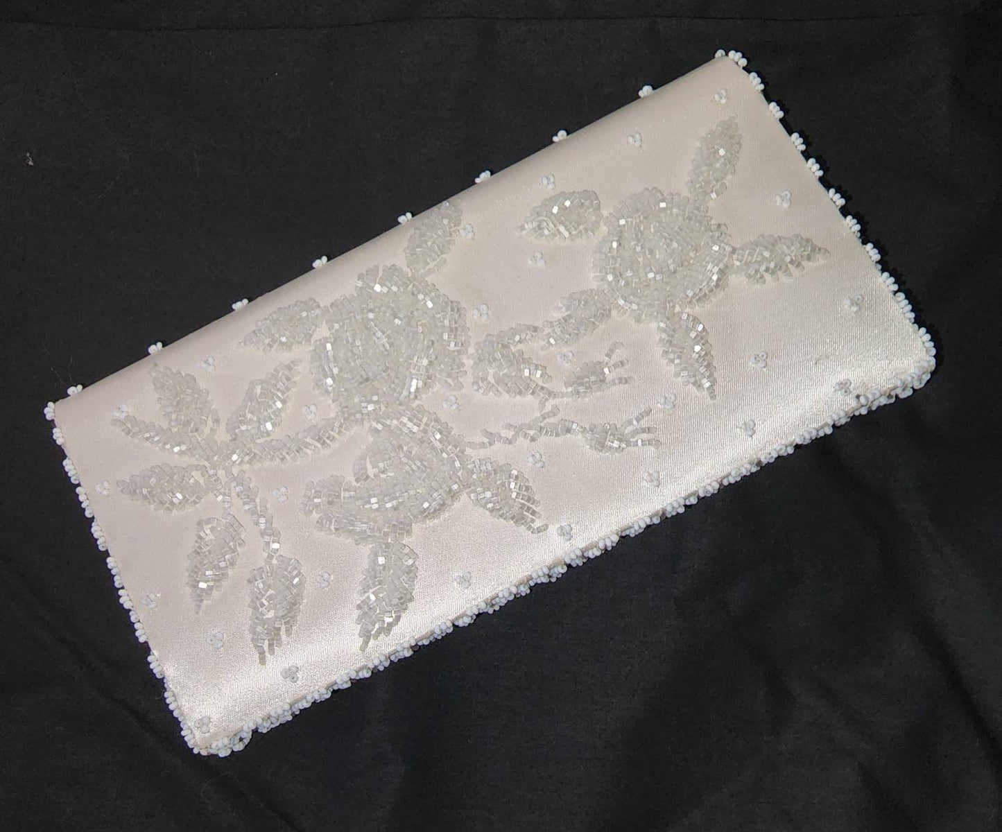 Vintage 1950s 60s Clutch Cream White Satin Beaded Sequin Envelope Clutch Purse Wedding Bridal Rockabilly 8.5 x 4.5 in.