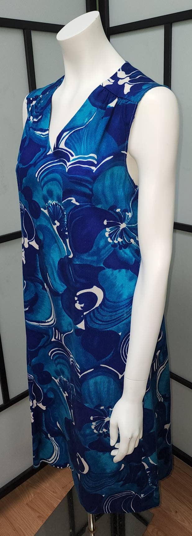 Vintage Hawaiian Dress 1960s Short Blue Abstract Floral Hibiscus Print Dress Hawaii Rockabilly Tiki Boho M