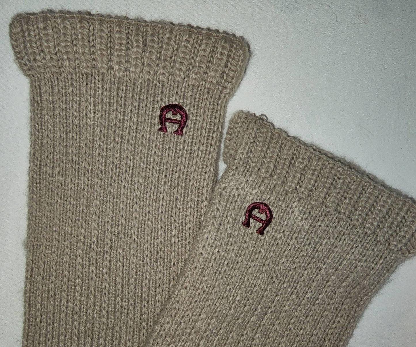 Vintage Etienne Aigner Gloves Beige Knit Long Gloves Forearm Length Maroon A Logo Designer Boho