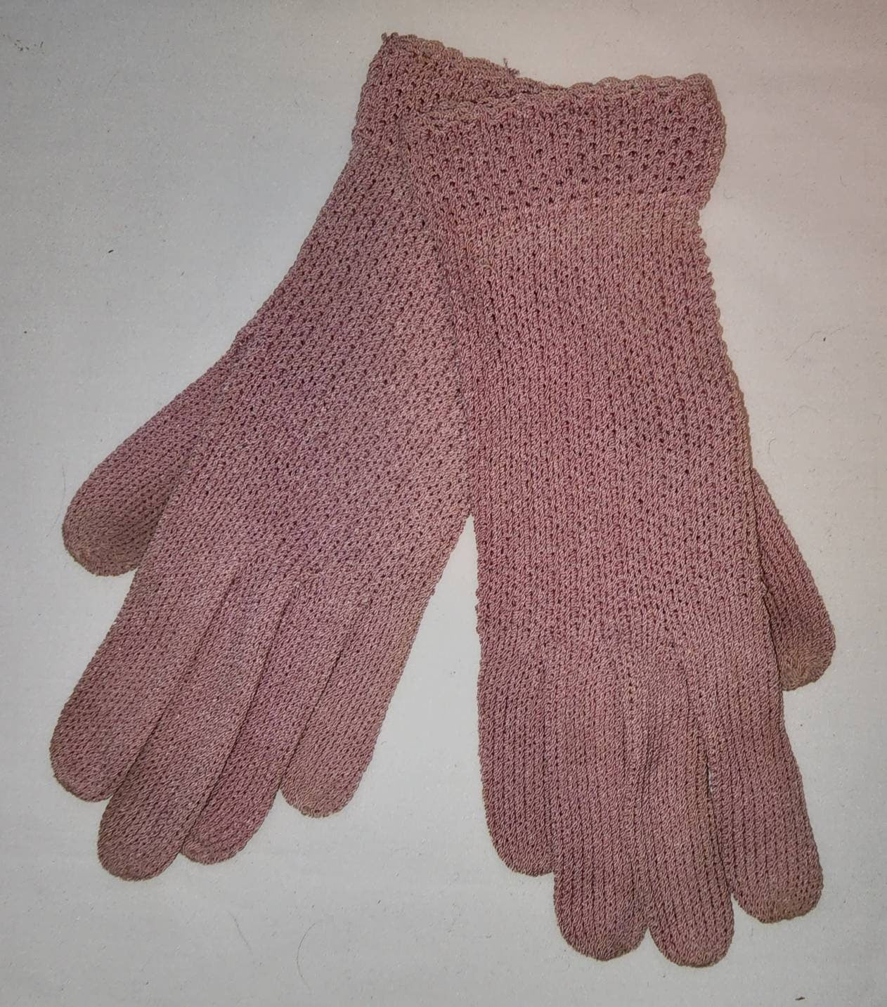 Vintage Knit Gloves 1930s 40s Mauve Pink Patterned Knit Winter Gloves Art Deco Rockabilly