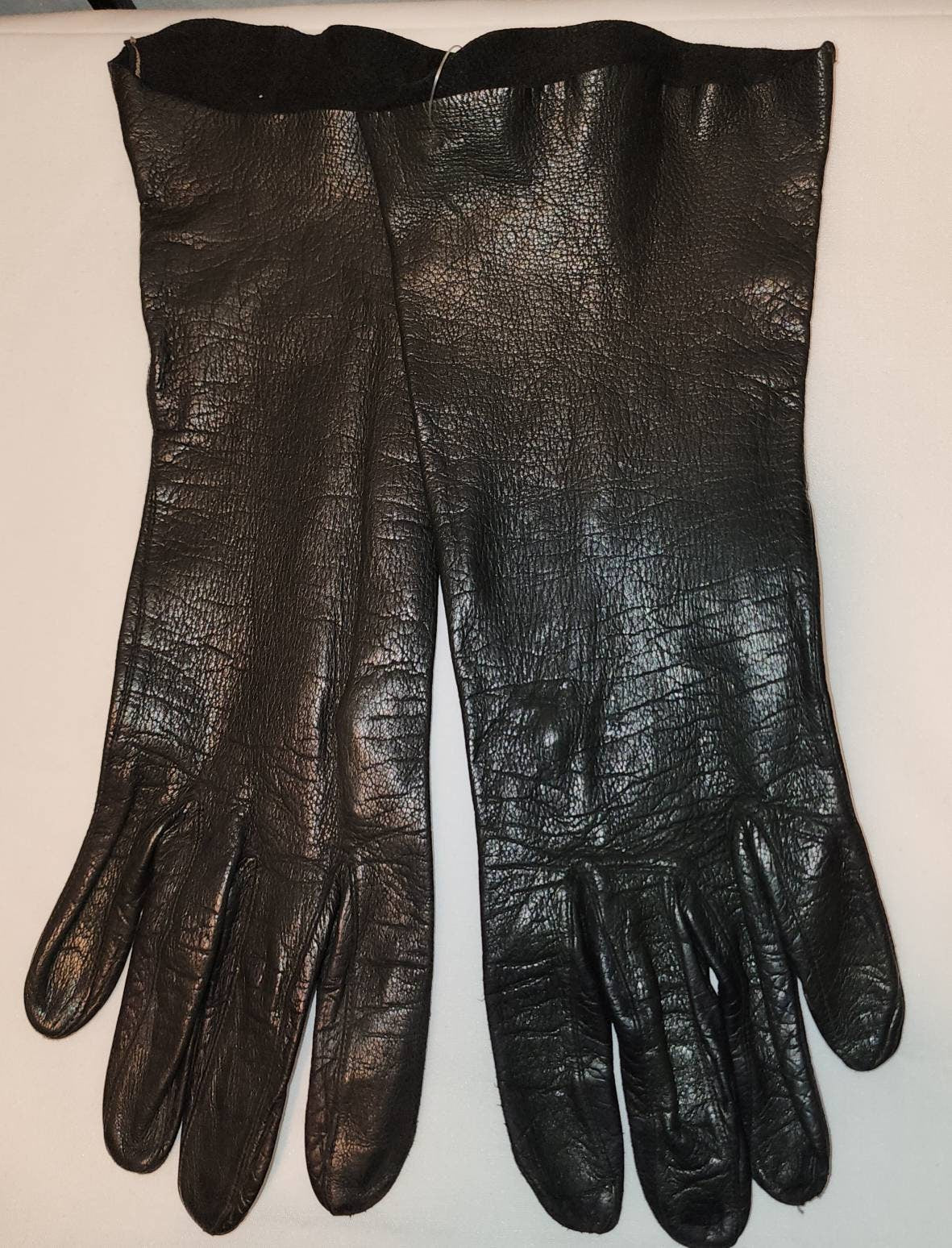 Vintage Leather Gloves 1950s Thin Black Midlength Leather Gloves Mid Century Rockabilly S