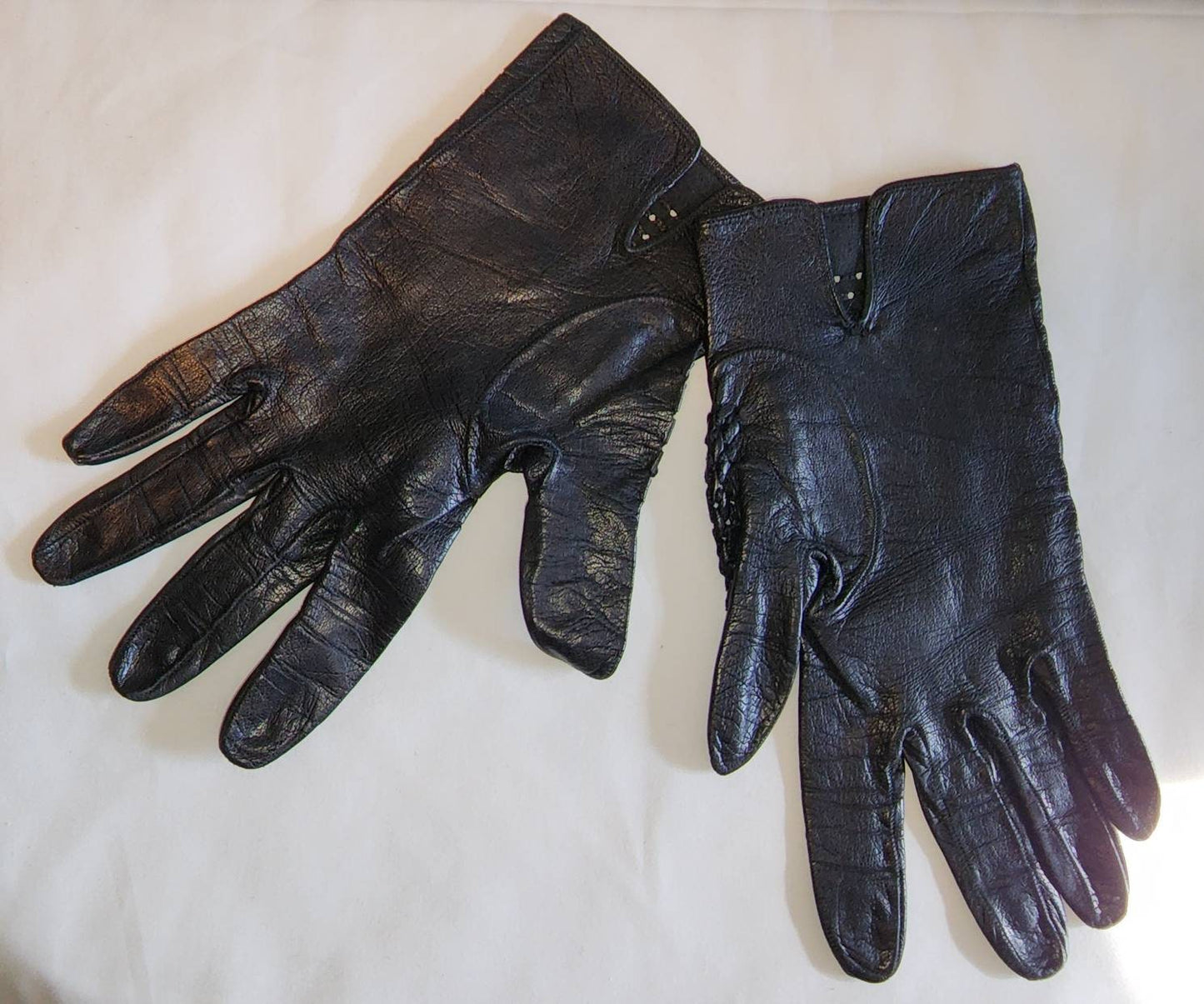 Vintage Leather Gloves 1960s 70s Thin Black Leather Basketweave Wrist Gloves Mid Century Boho S M