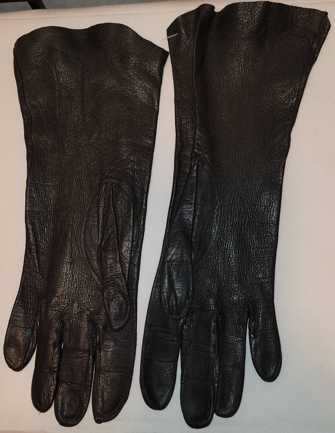 Vintage Leather Gloves 1950s Thin Black Midlength Leather Gloves Mid Century Rockabilly S