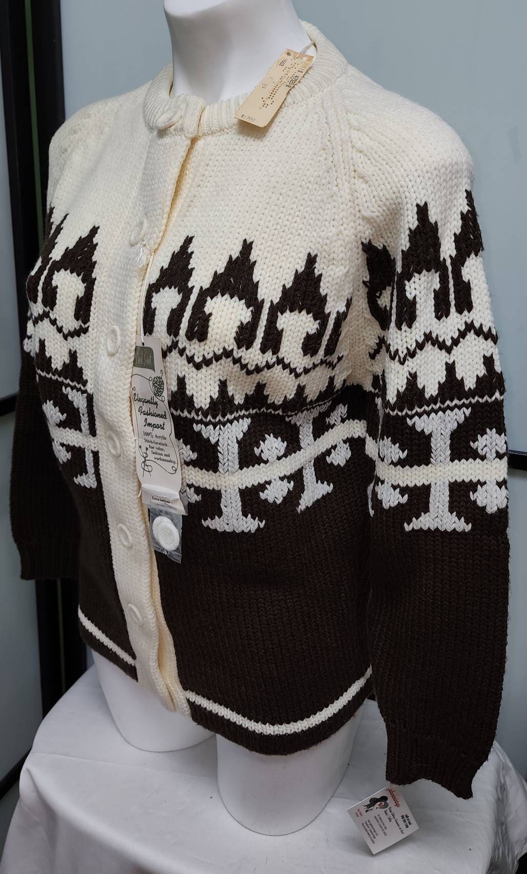 Unworn Vintage Sweater 1960s Chunky Cream Brown Patterned Acrylic Knit Cardigan Carol Brent NWT Mid Century Rockabilly Boho M L