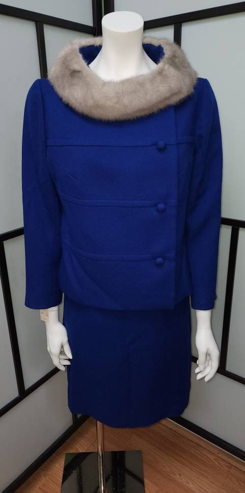 Unworn Vintage Skirt Suit 1950s 60s Bright Blue Wool Suit Huge Silver Mink Fur Collar Jack Bloom California NWT Mid Century Rockabilly M